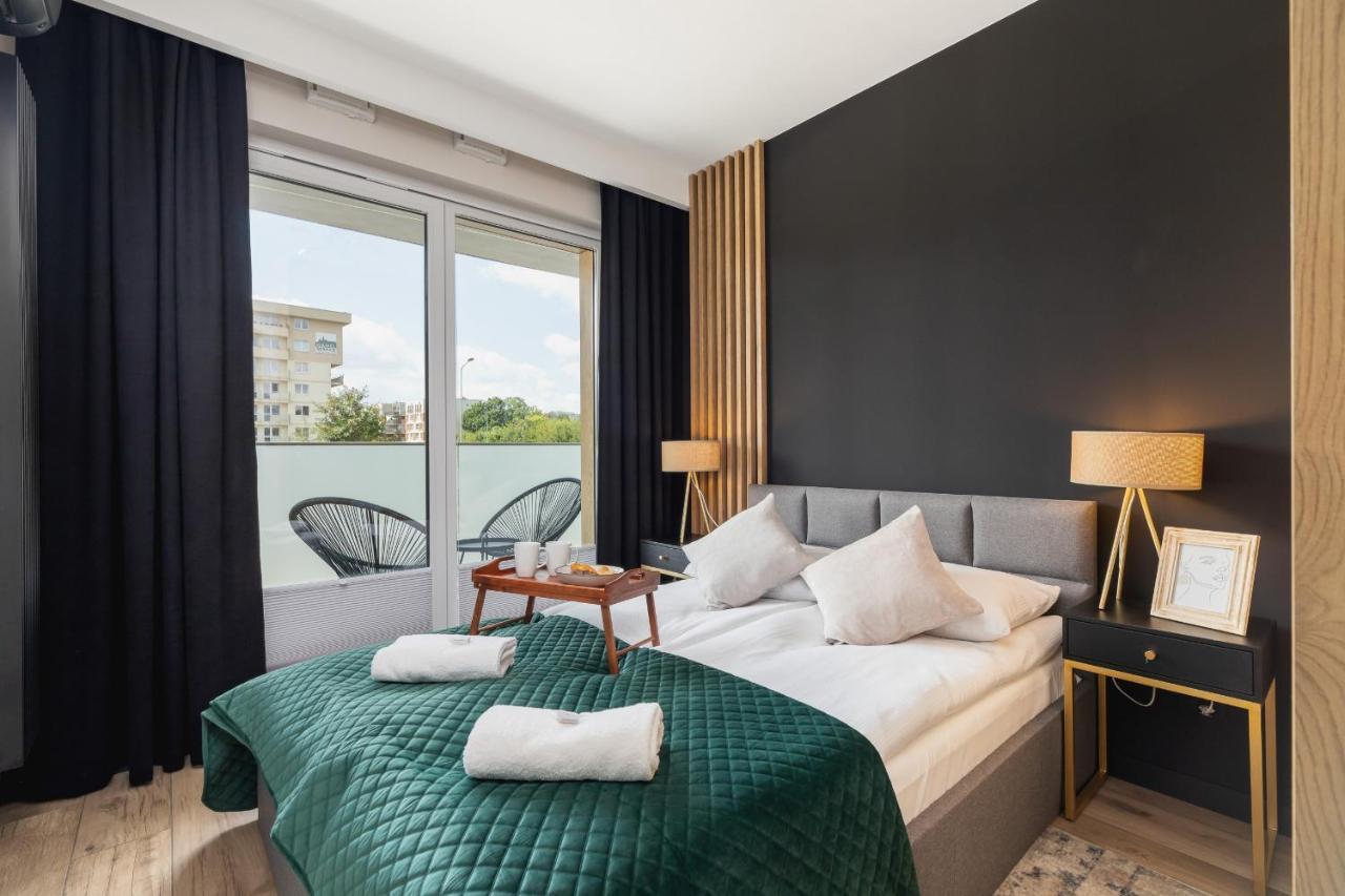 Solaris Park Apartment Tauron Arena By Renters Prestige คราคูฟ ภายนอก รูปภาพ