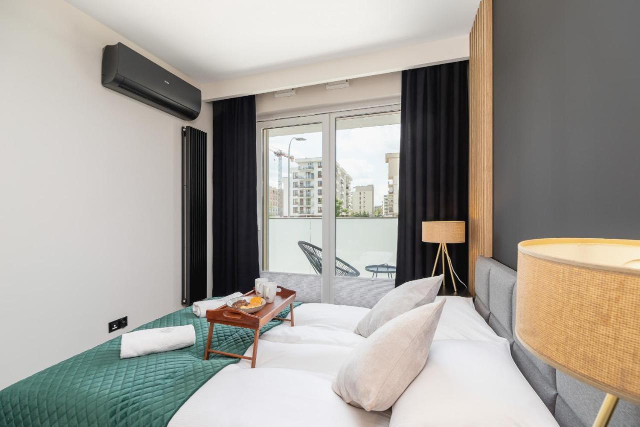 Solaris Park Apartment Tauron Arena By Renters Prestige คราคูฟ ภายนอก รูปภาพ