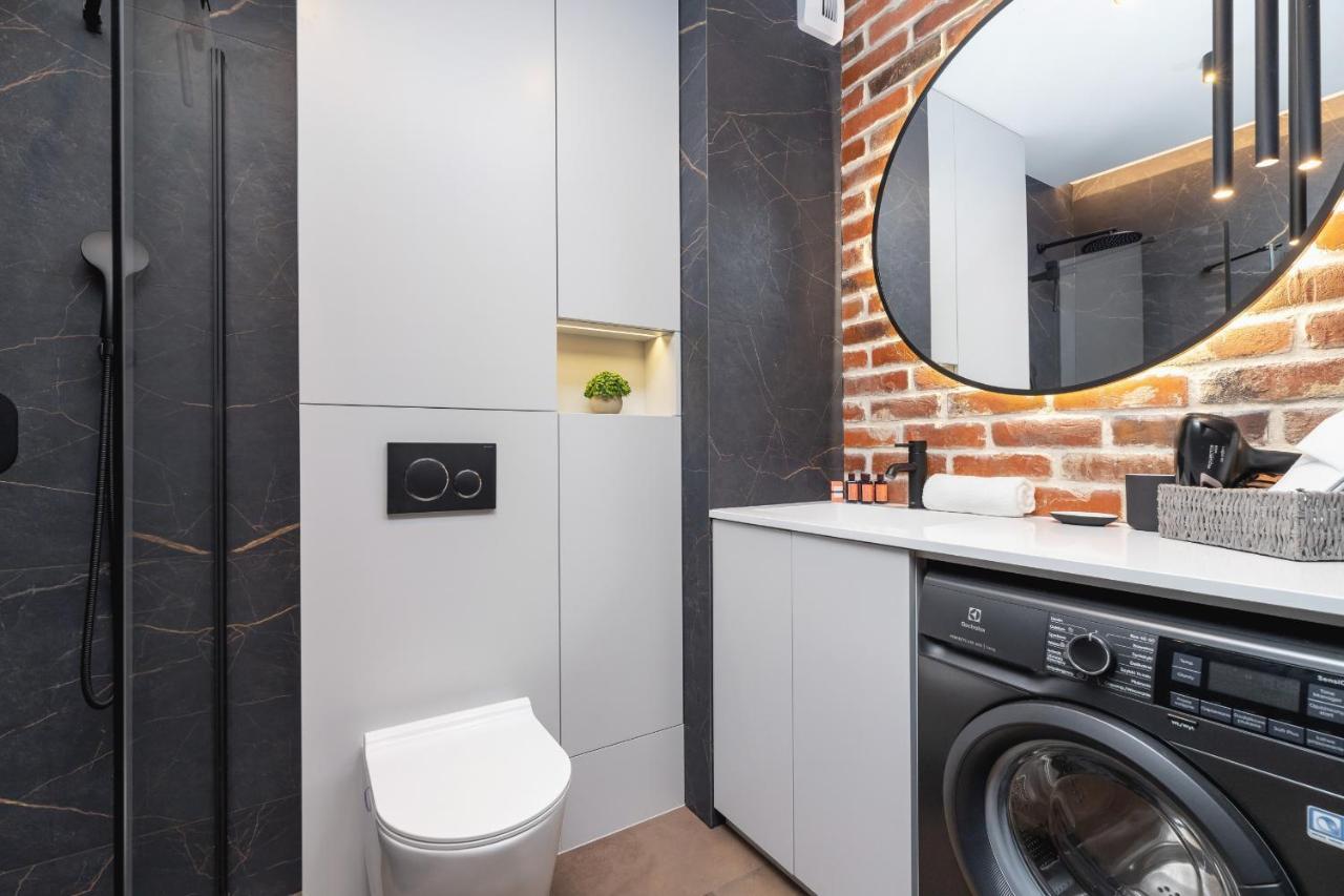 Solaris Park Apartment Tauron Arena By Renters Prestige คราคูฟ ภายนอก รูปภาพ
